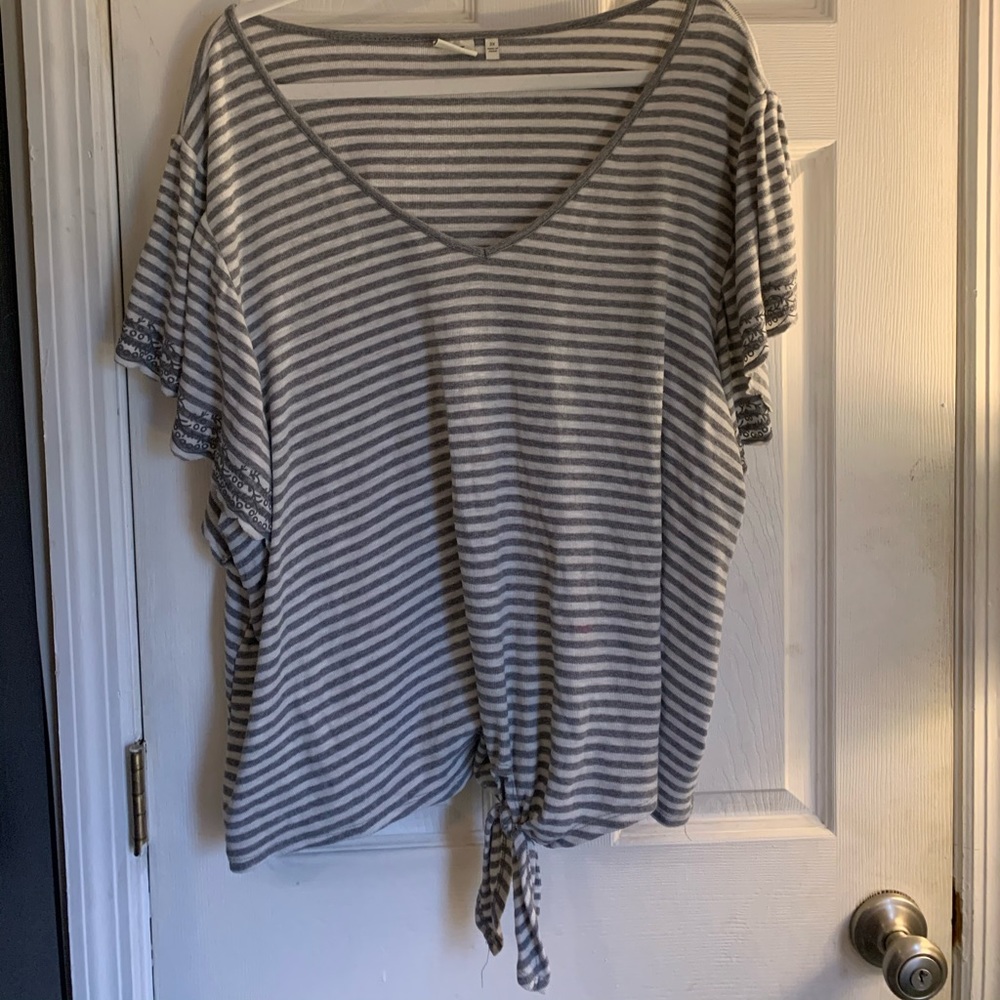 Grey/white striped True Craft Shirt